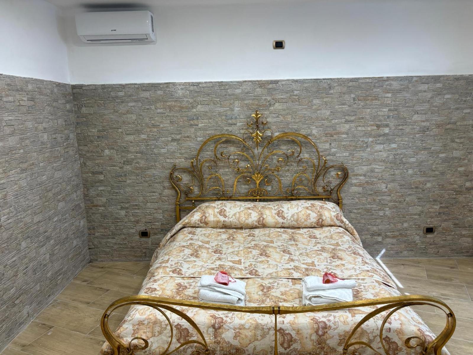 B&B La Storia Bari Buitenkant foto